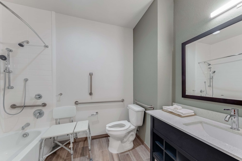 Americas Best Value Inn San Antonio Downtown Riverwalk 42/42