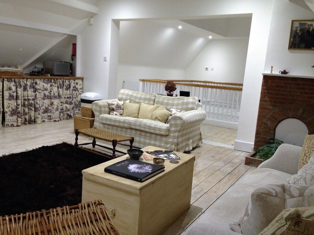 Prince Hill House 30/43