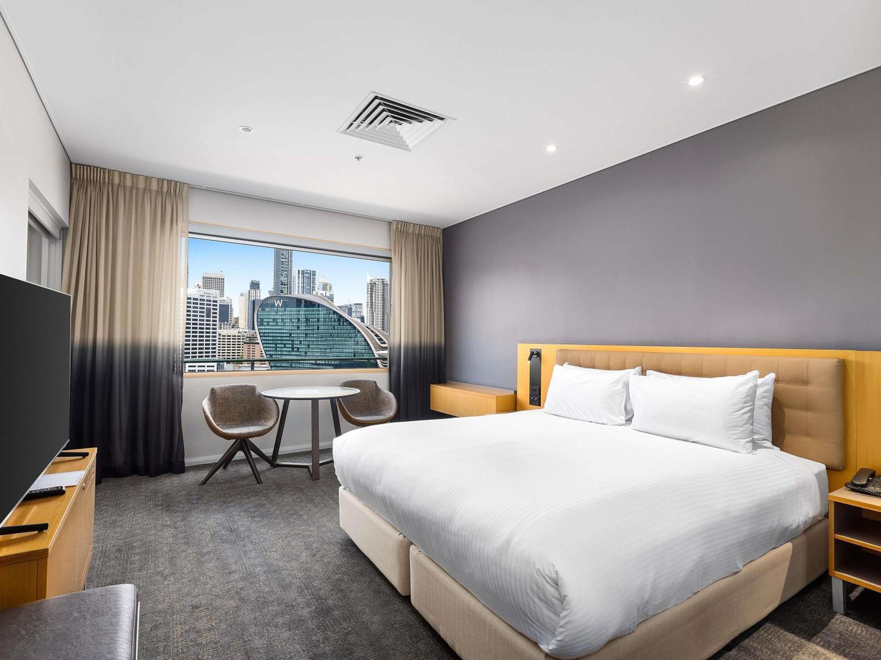 1 Bedroom, Loft, Executive, Suite, King Bed, Harbour View
