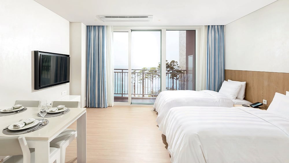 Lotte Resort Sokcho 24/72