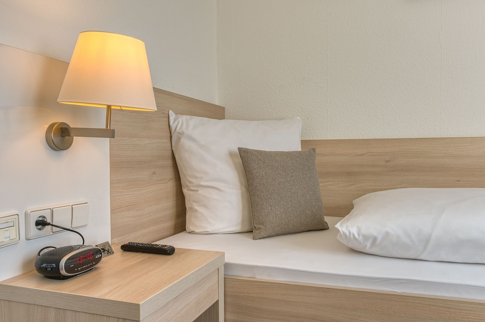 Centro Hotel Sautter 34/63