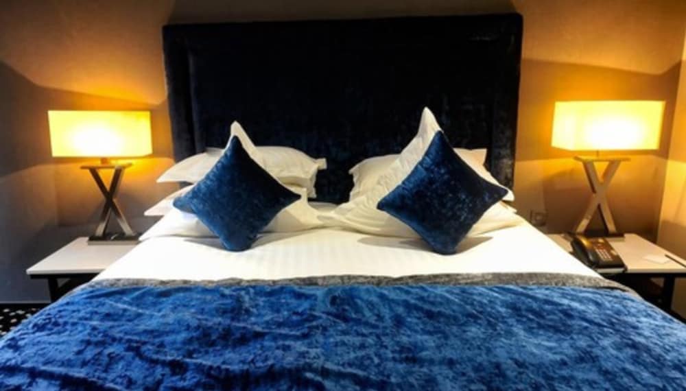 DoubleTree by Hilton Belfast City Ten Square 24/55