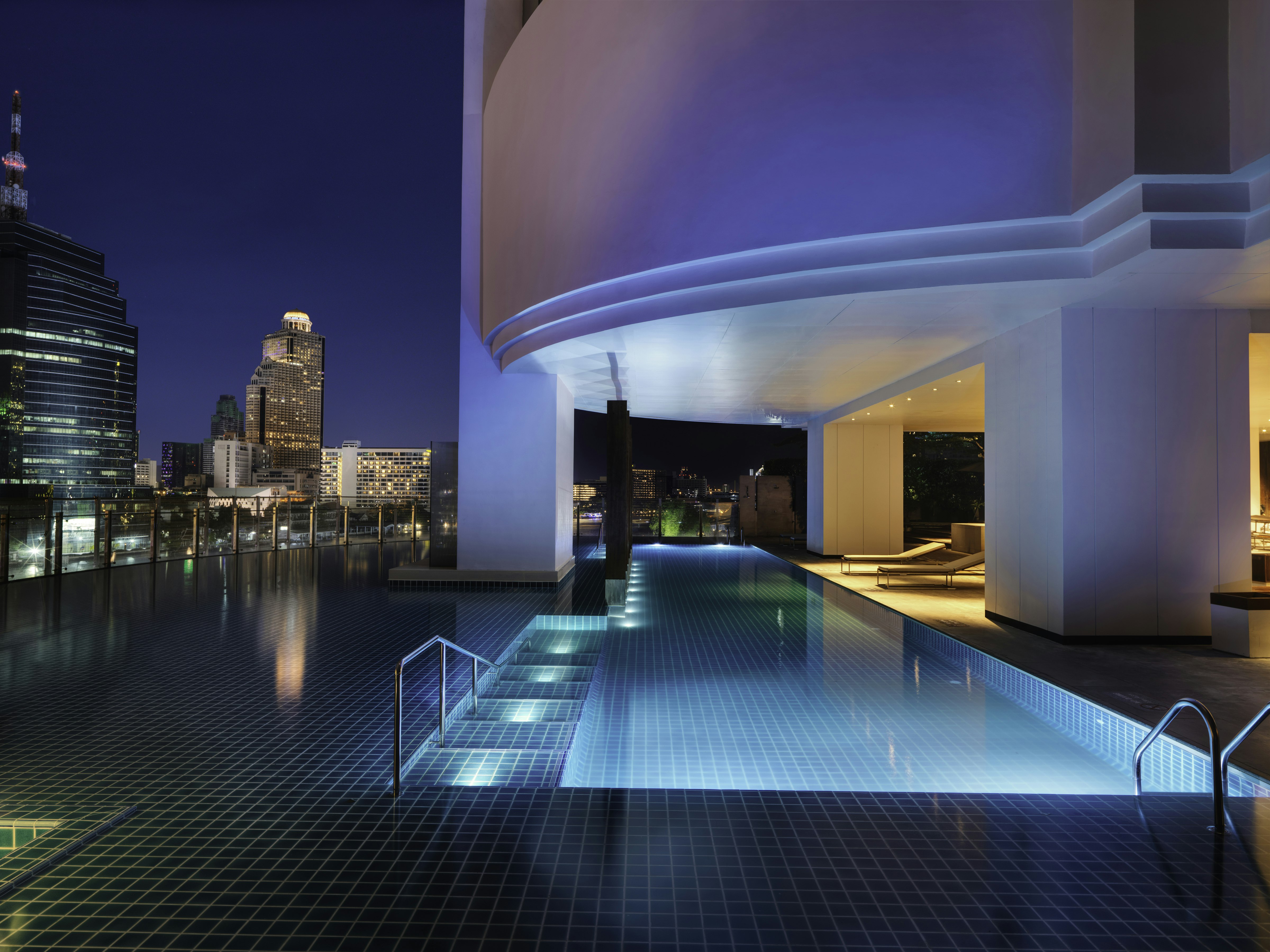 Millennium Hilton Bangkok 73/113
