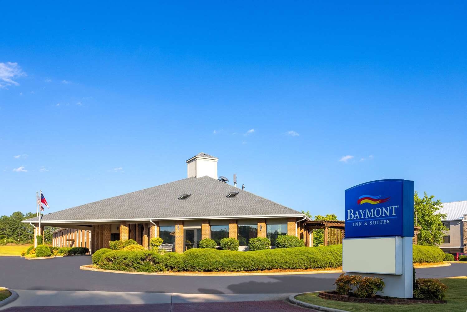 Baymont By Wyndham Lagrange 4/16