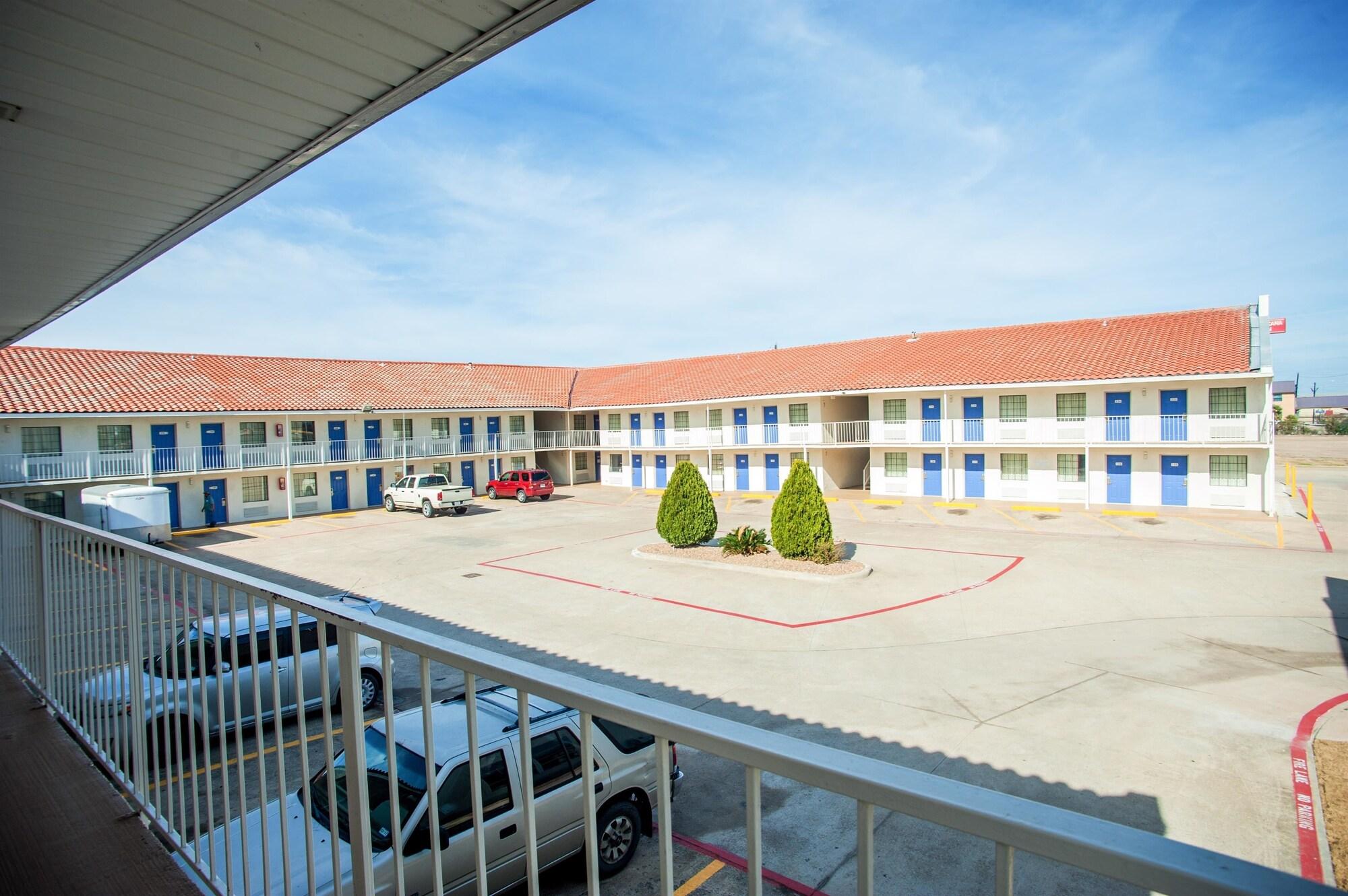 Motel6 Corsicana, TX 6/30