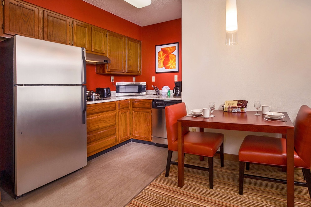 Sonesta Es Suites Charlottesville University 35/43