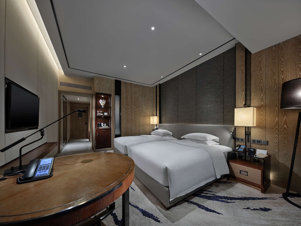 Hilton Shenzhen Shekou Nanhai 25/89