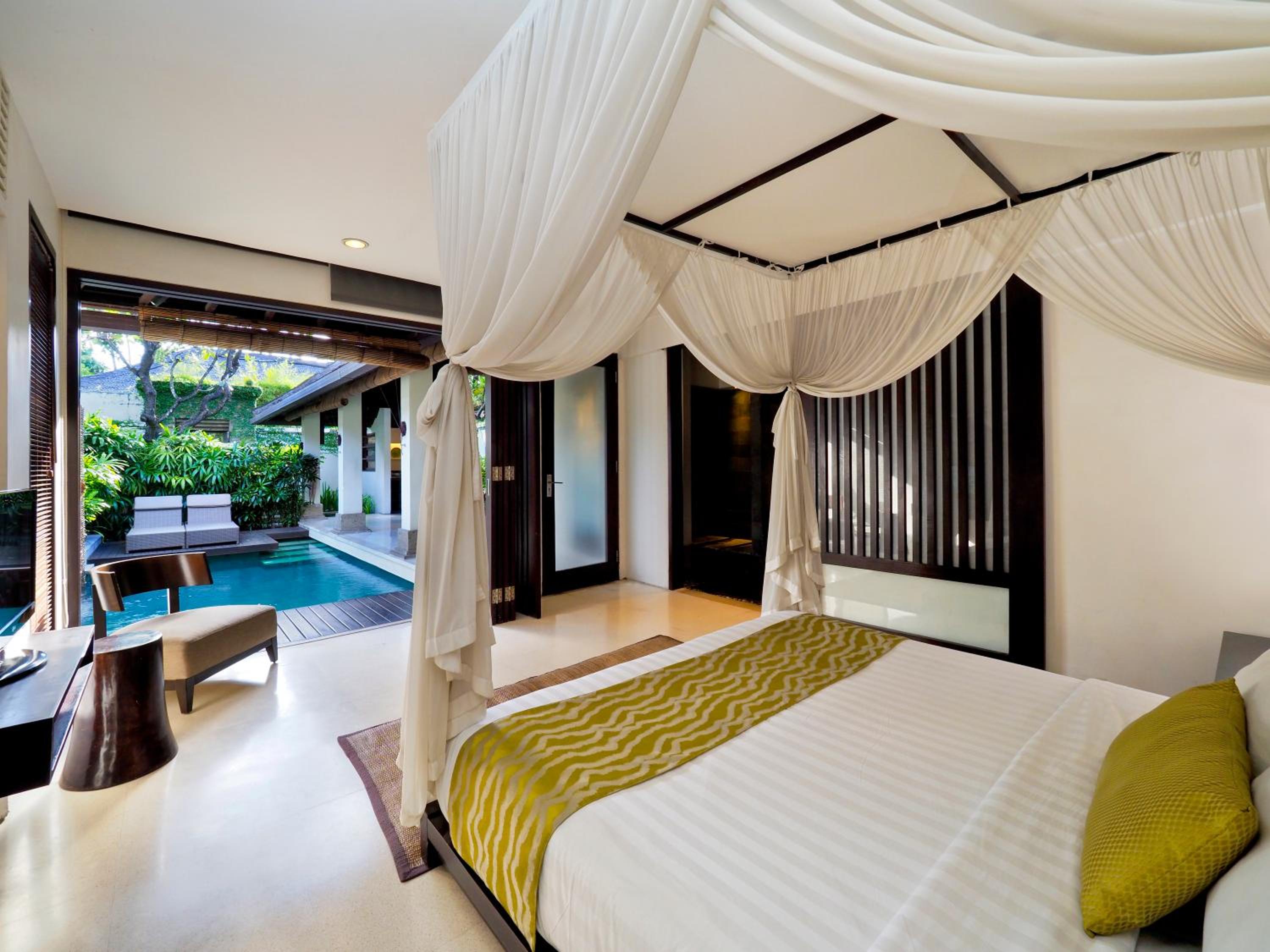 Pool Villa