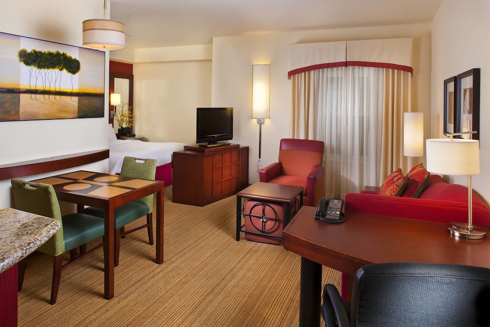 Residence Inn New Orleans Covington North Shore 13/27