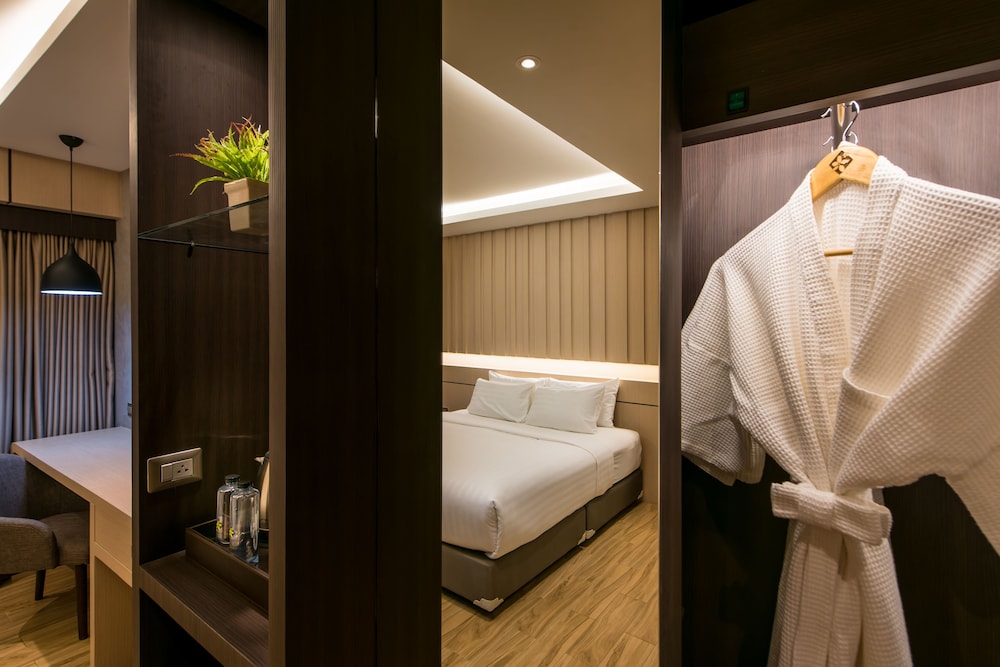 Nadee 10 Resort & Hotel 15/36