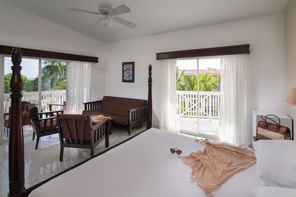 Lifestyle Tropical Beach Resort & Spa 8/40