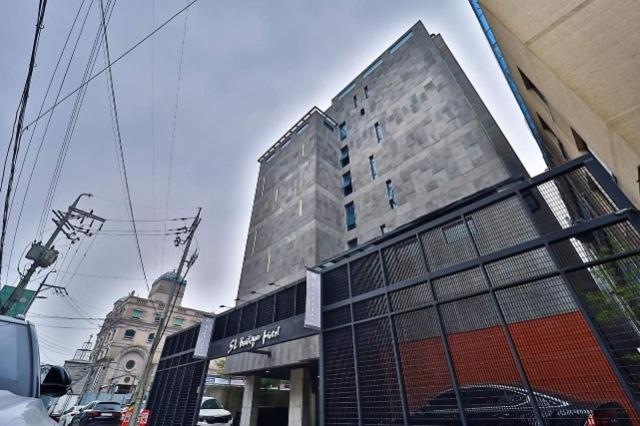 SL Boutique Hotel 7/48