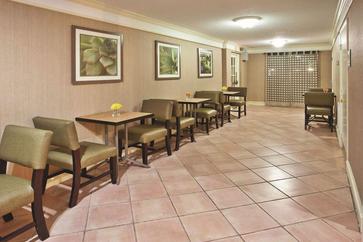 La Quinta Inn Savannah Midtown 28/32