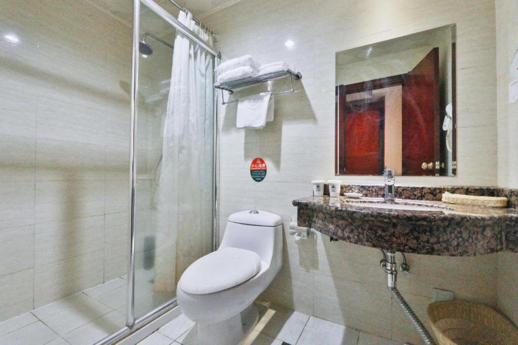 GreenTree Inn Beijing Daxing Xingye Street Liyuan Business Hotel 38/49