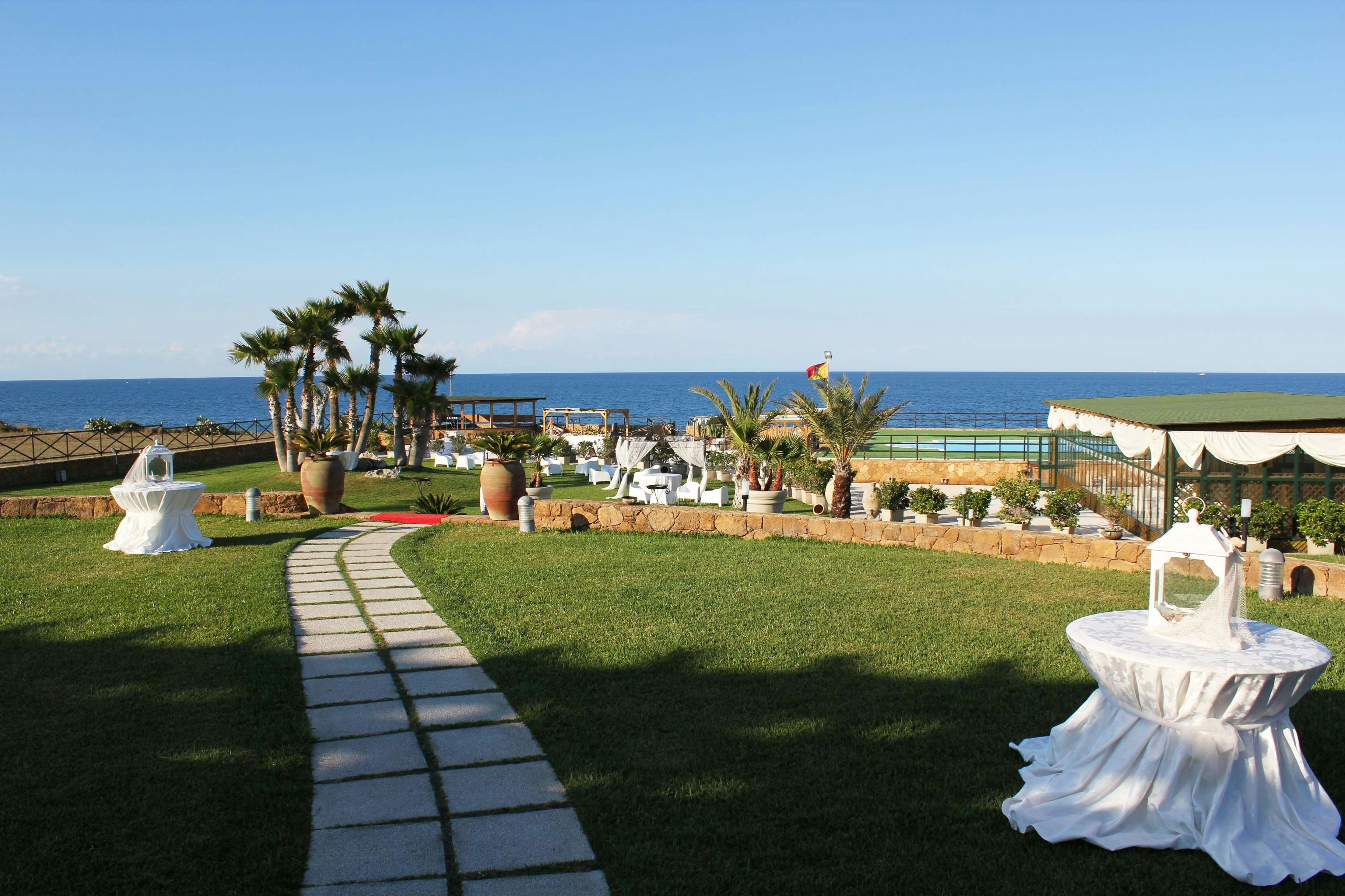 HOTEL RESIDENCE CAPO CAMPOLATO 50/58