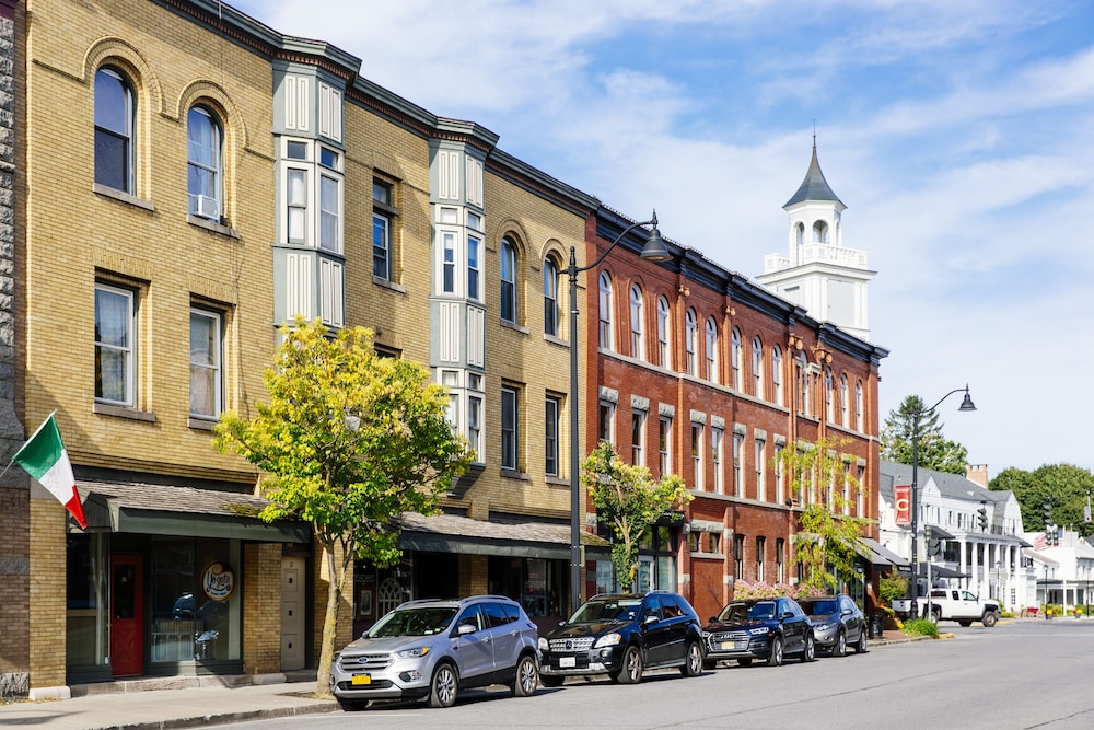 Colgate Inn 44/50