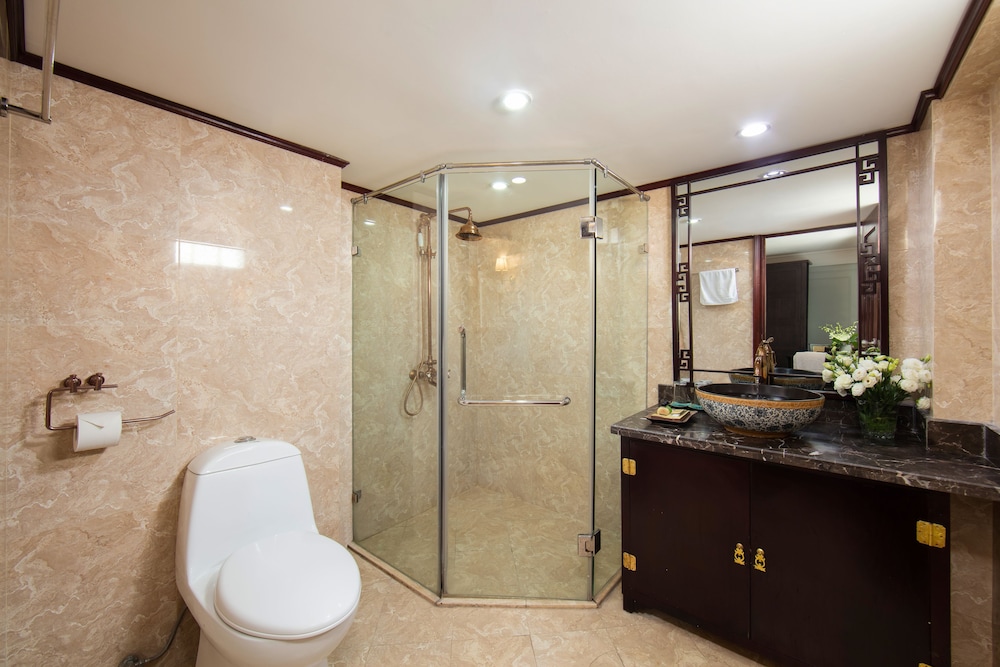 Hong Ngoc Dynastie Hotel 15/74