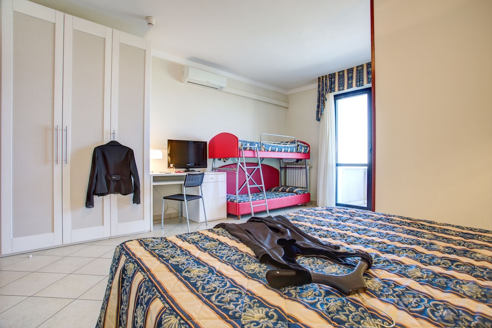 Hotel Genzianella 14/38