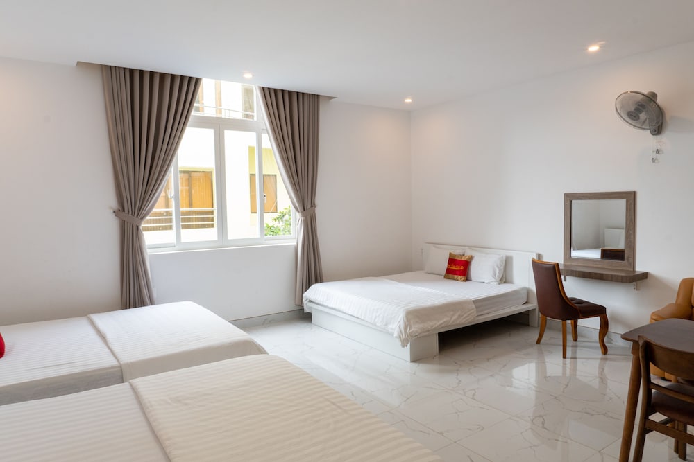 Tuyet Lan Hotel 35/63