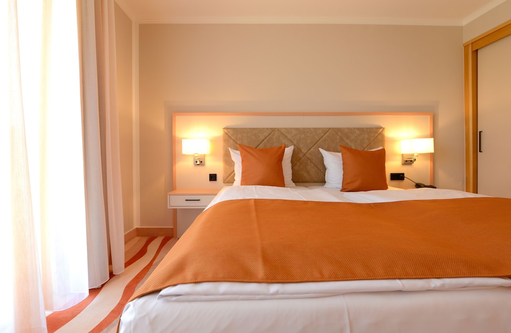 TOP CountryLine Seehotel Grossherzog 18/52