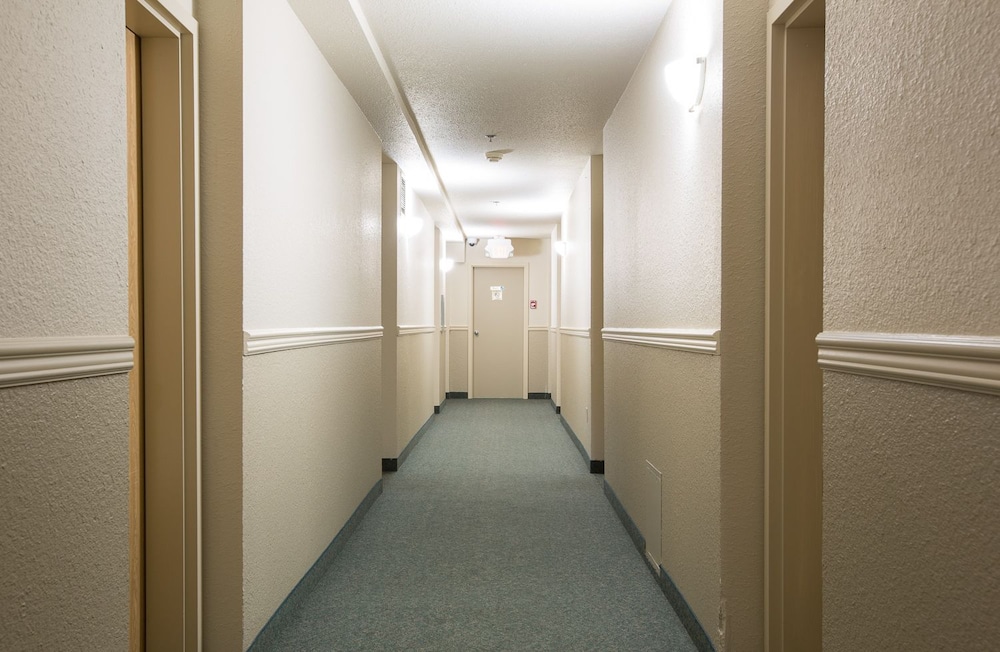 Capital Suites Yellowknife 23/44