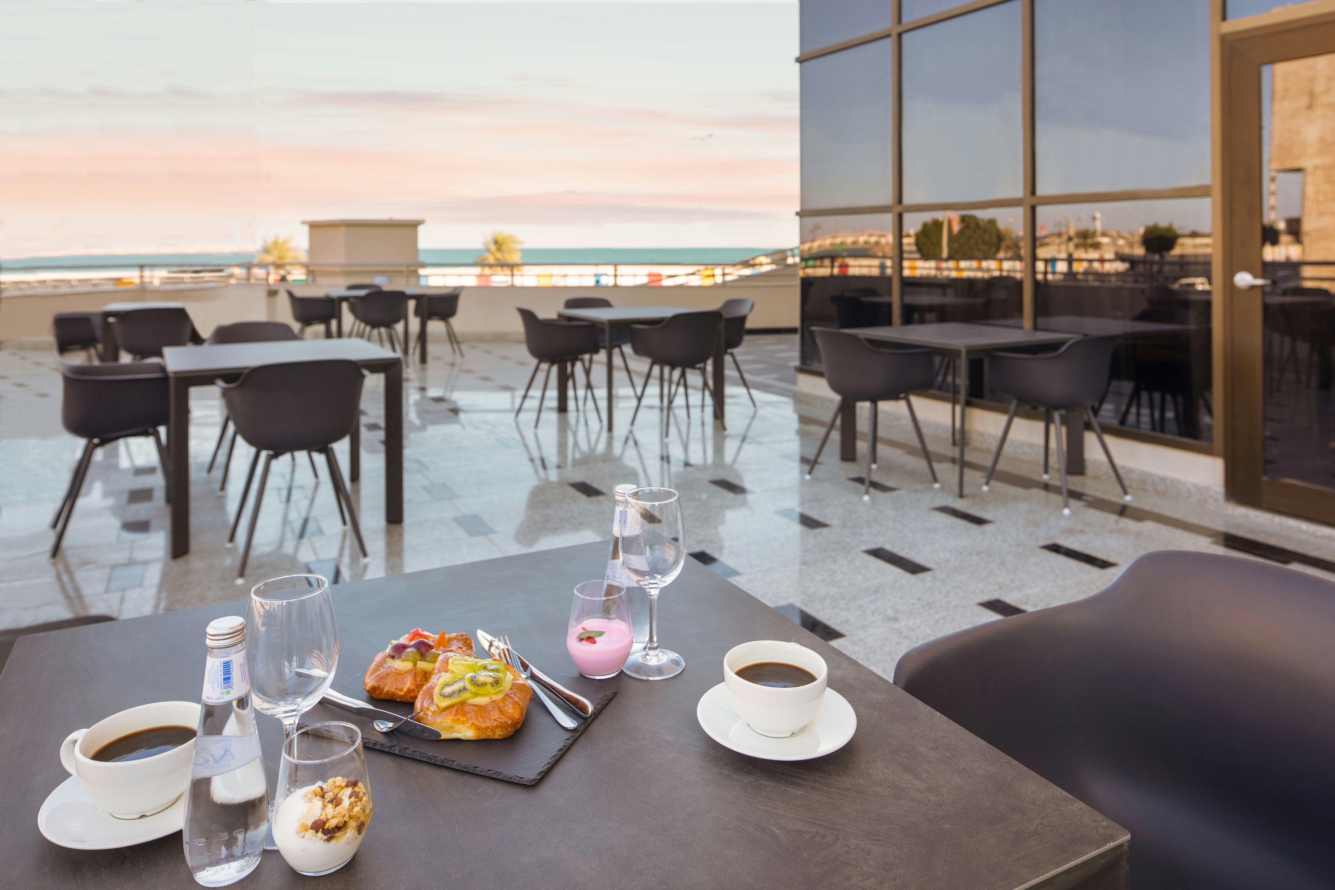 هيلتون جاردن إن الجبيل(Hilton Garden Inn Al Jubail) 15/26