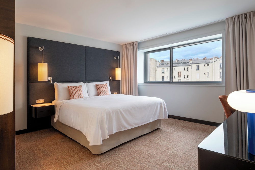 Room, Queen Bed, Garden View 6/10