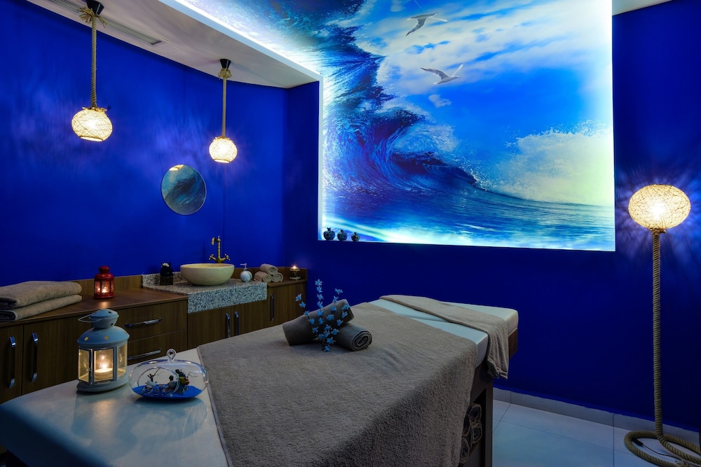 Altintas Otel & Spa 40/50