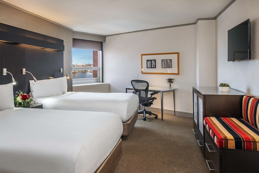 River, 2 Double Beds, Accessible
