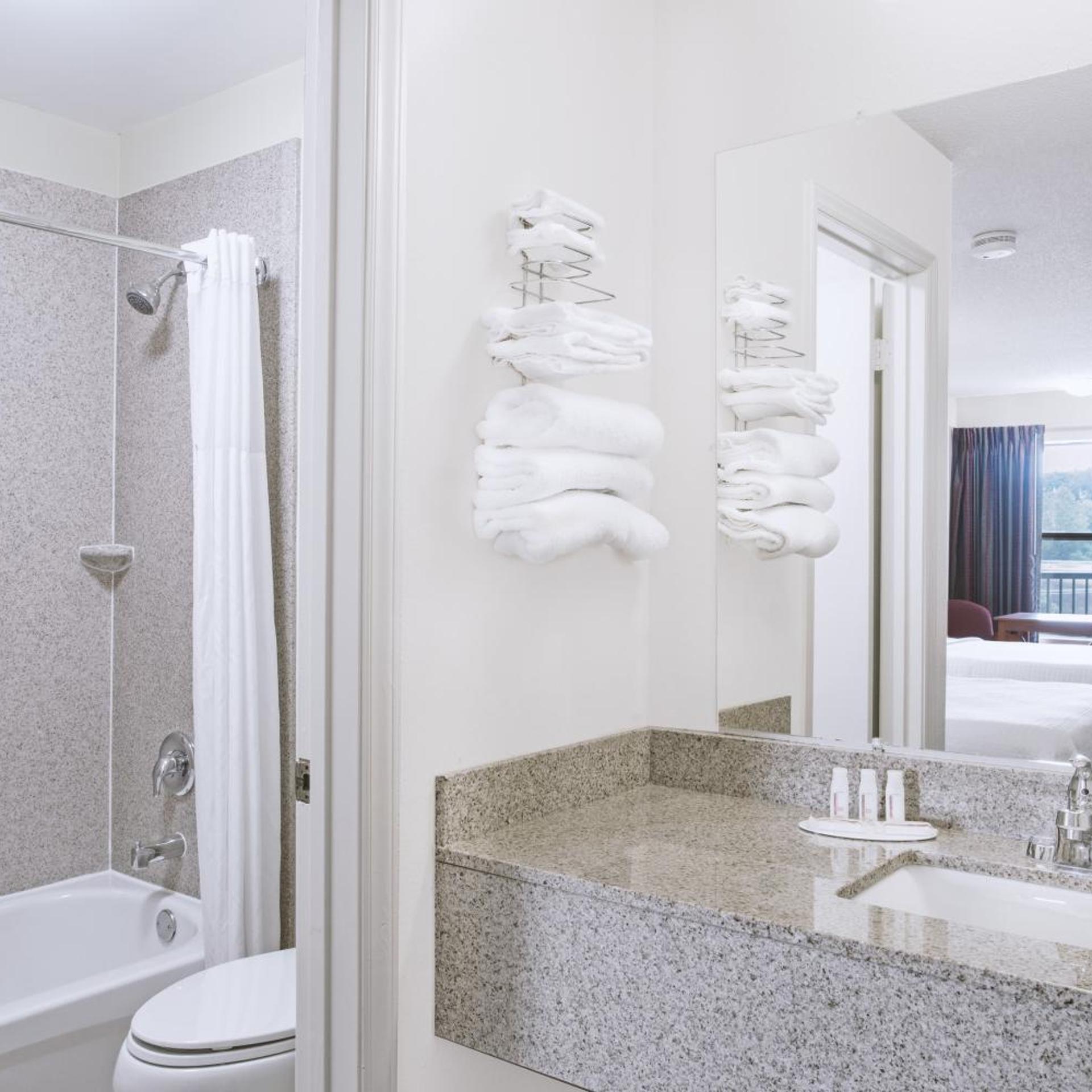 Days Inn by Wyndham Wytheville 19/22