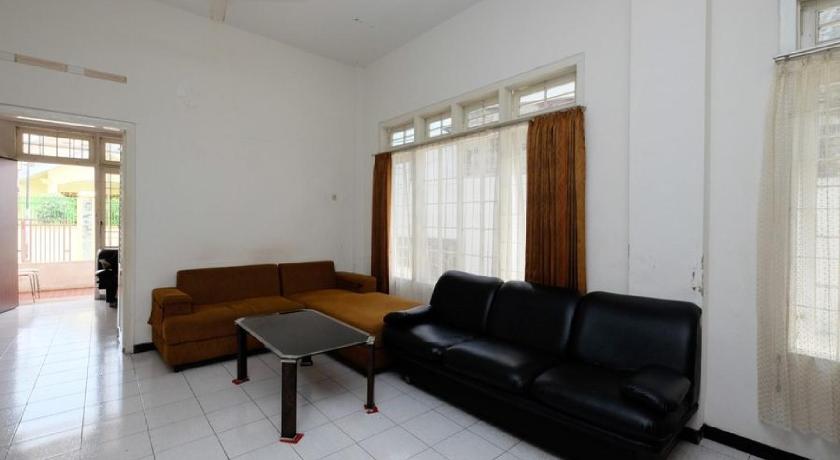RedDoorz near Moro Mall Purwokerto 36/43