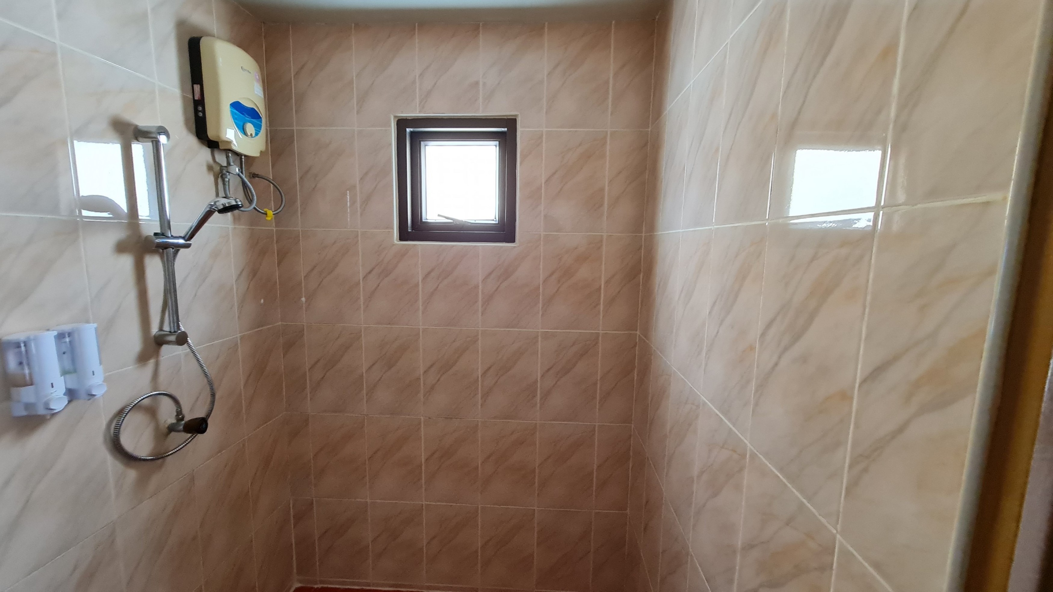 Room Actually 26/38