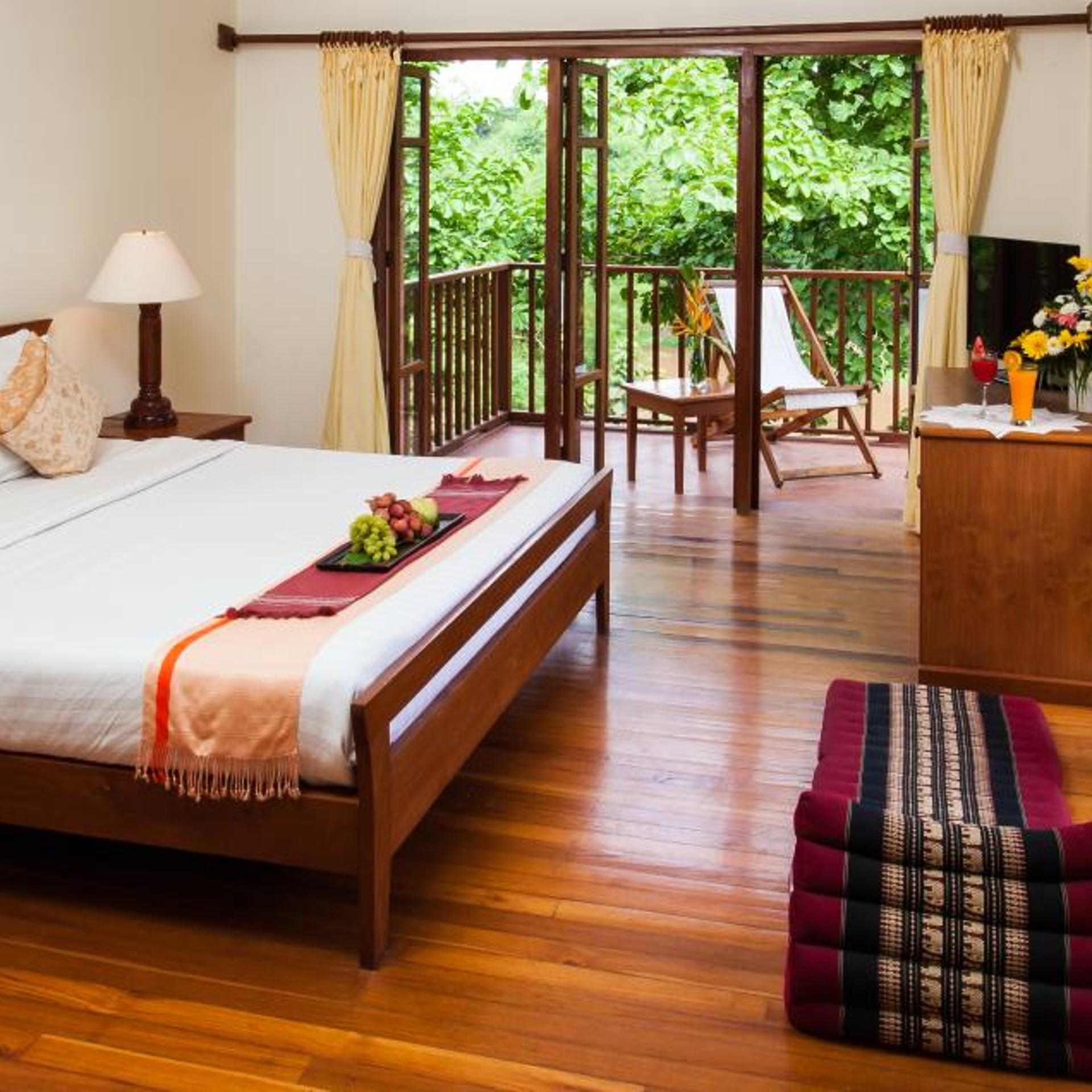 RIVERHOUSE RESORT 28/78