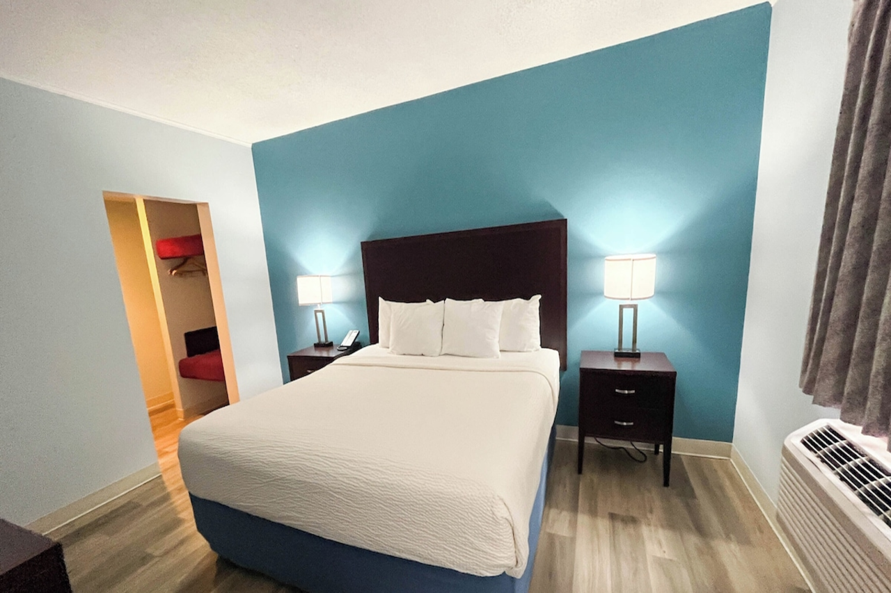 Studio6 Suites Tiffin OH 15/20