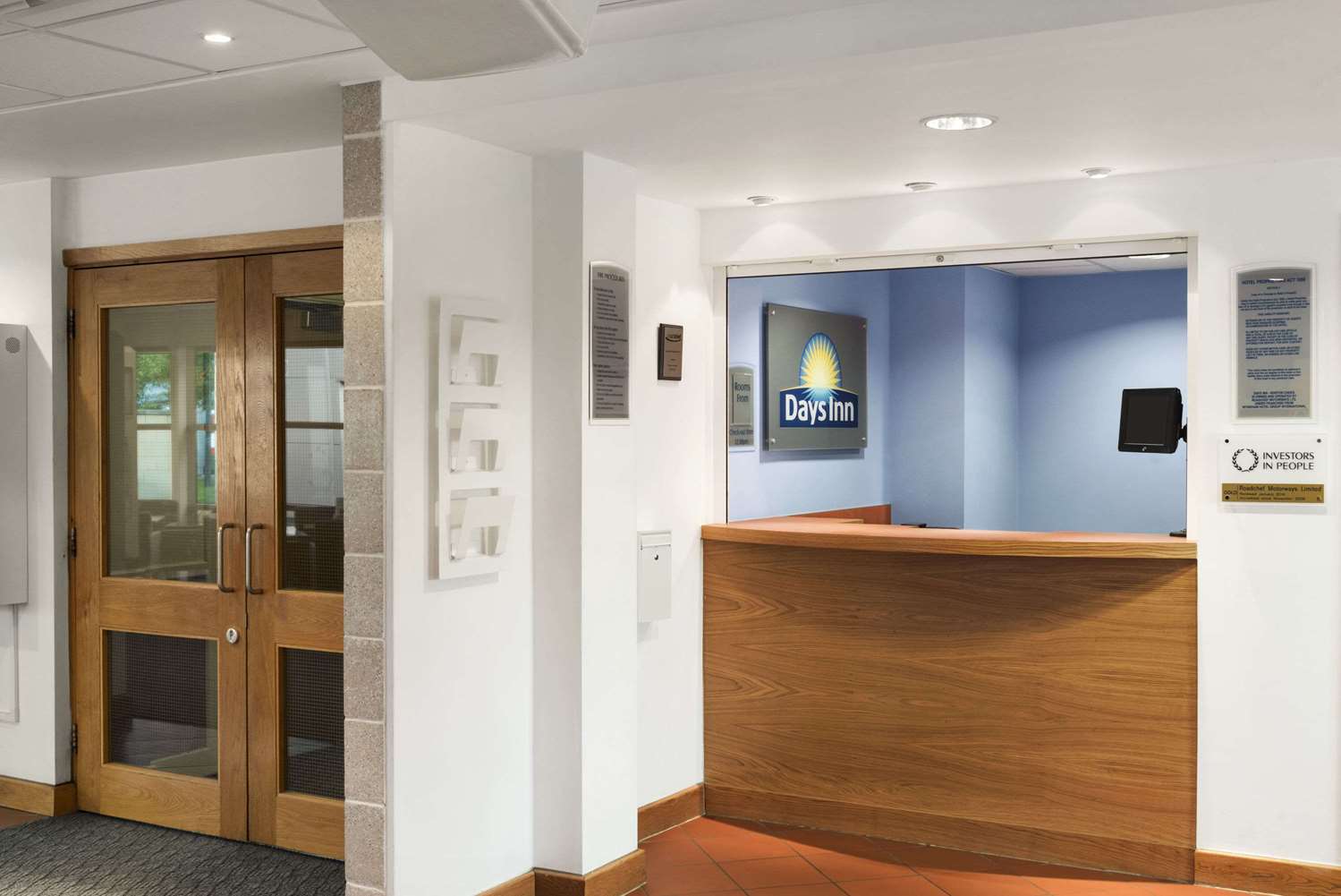 Days Inn by Wyndham Cannock Norton Canes M6 Toll 3/24