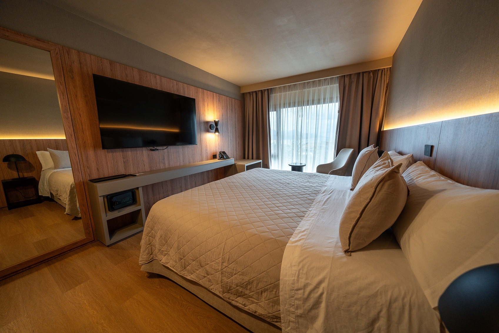 Superior, Double Bed, Bay View
