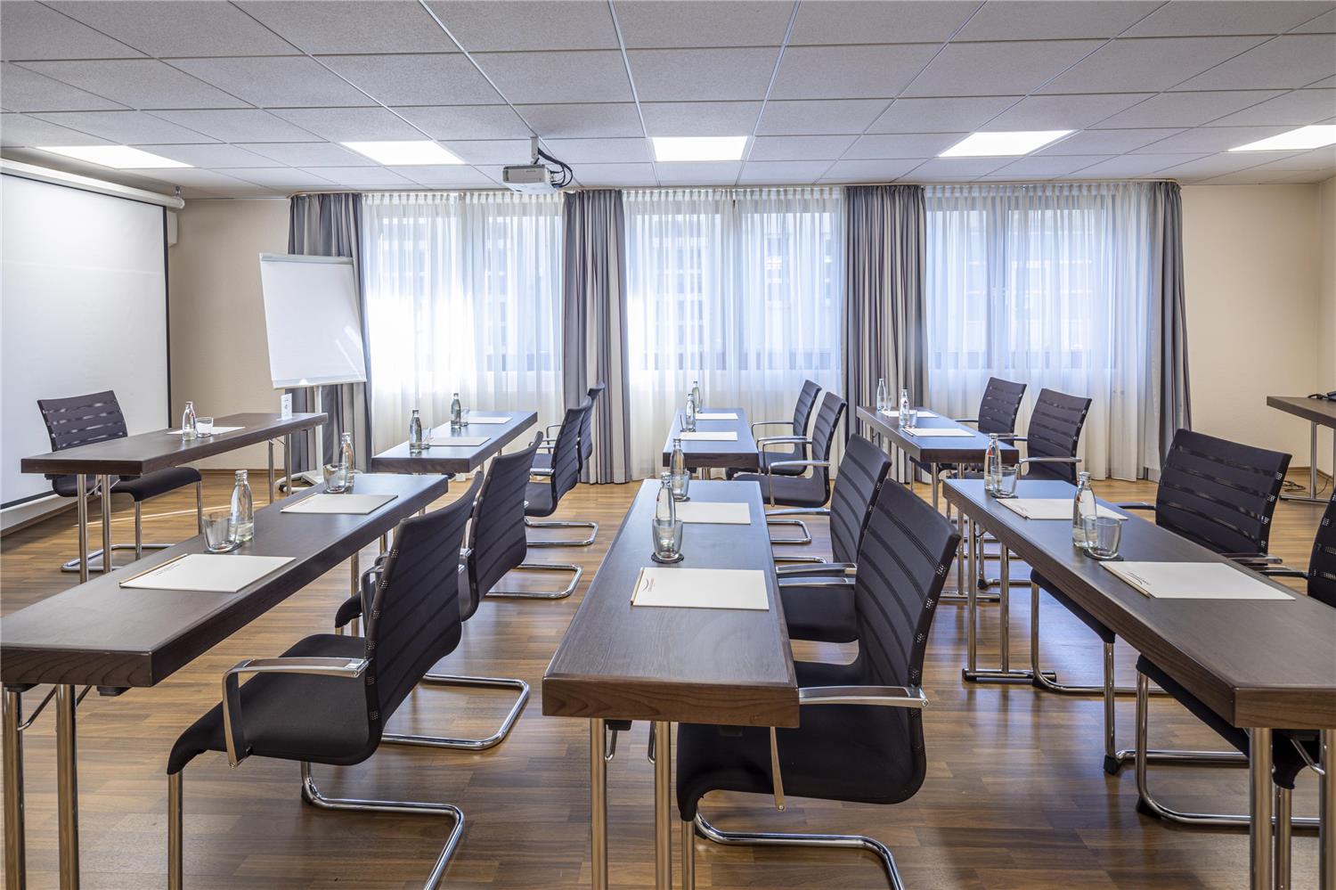 LOFTSTYLE Hotel Gerlingen, Sure Hotel Collection by Best Western 20/22