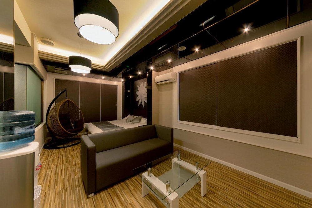 Hotel Lotus Sakai - Adult Only 50/55