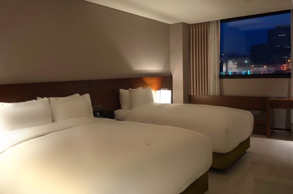 FAMILY SUITE, TWIN BEDS