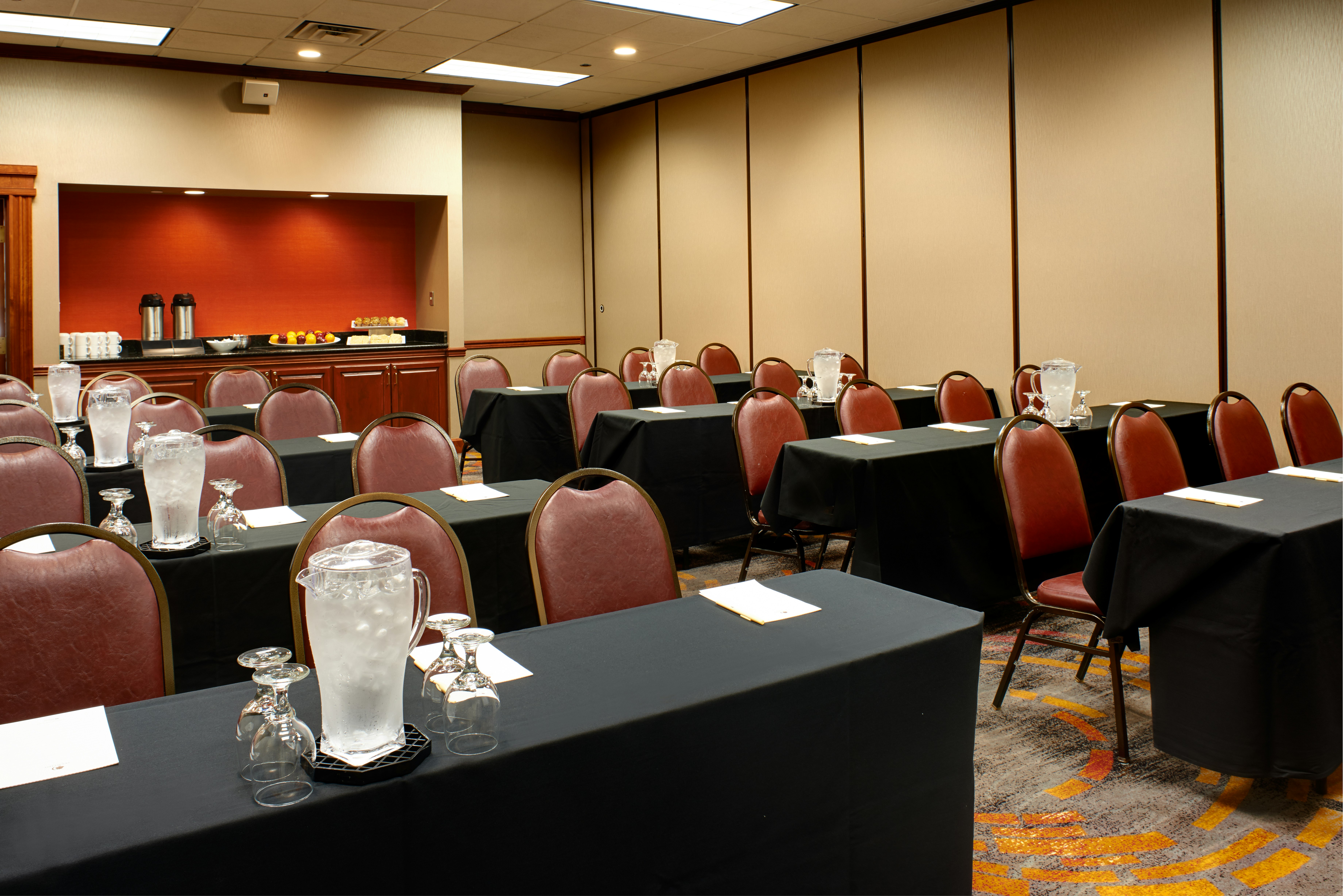 Doubletree By Hilton Detroit - Dearborn 16/21