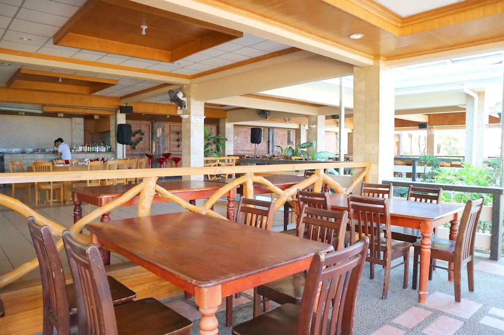 Puerto De San Juan Beach Resort Hotel 31/49