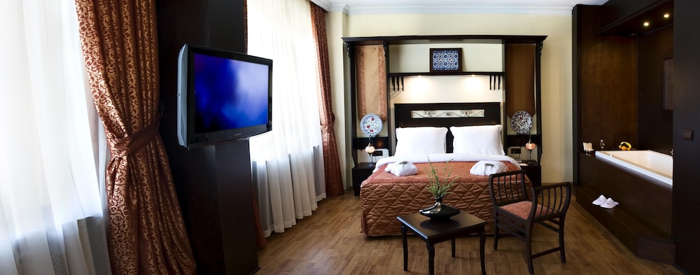 Ottoman Imperial Hotel Istanbul 56/73