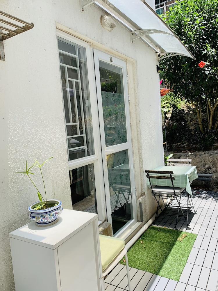City Oasis Guesthouse 4/43