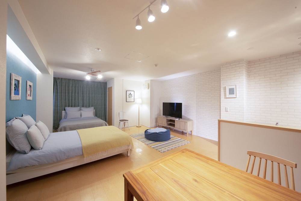 Crice Hotel 15/50