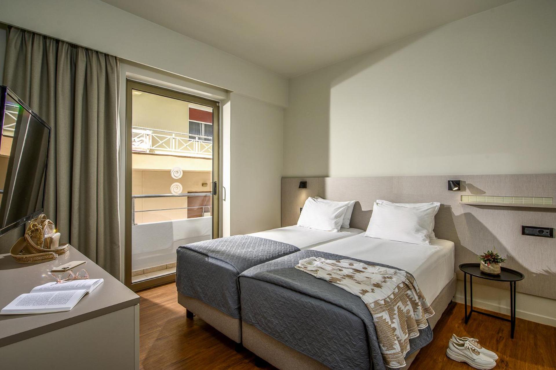 غرفة بسرير مزدوج أو سريرين منفصلين، Marin Hotel 5/10