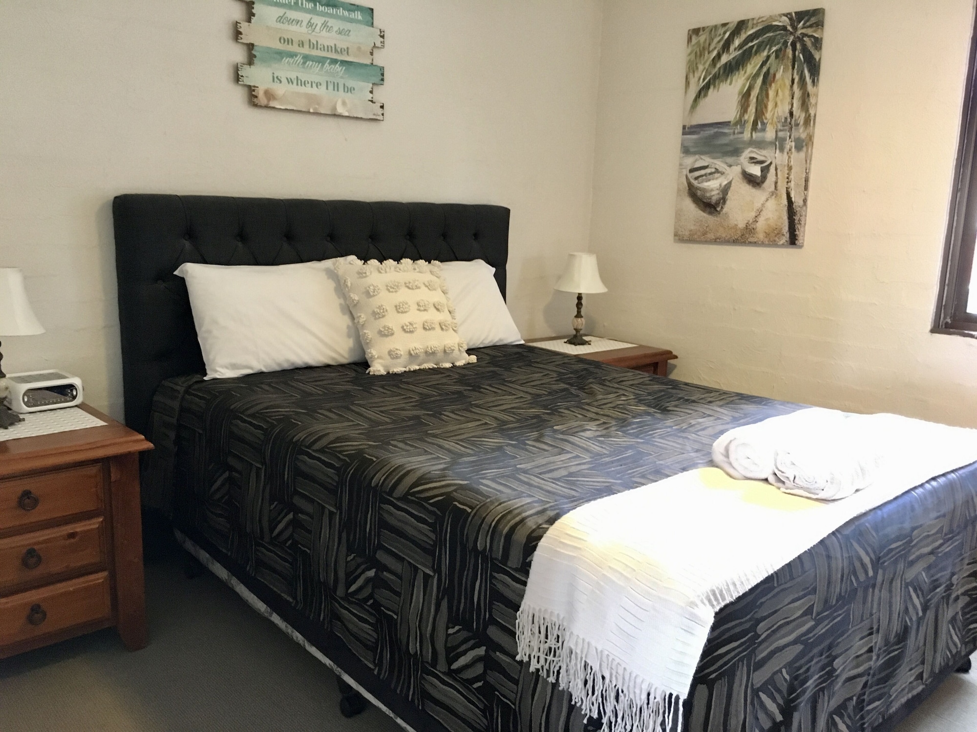 2 BEDROOMS, APARTMENT