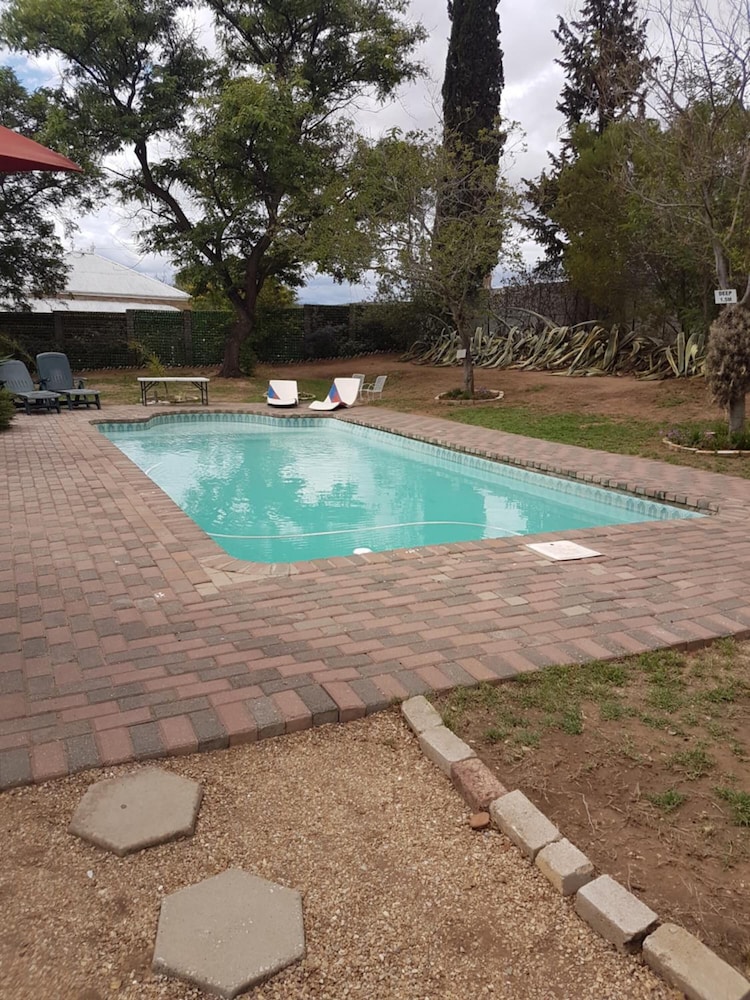 Oasis Shanti Backpackers 39/49