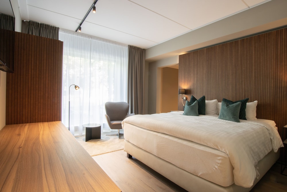 Courtyard By Marriott Stockholm 13/53