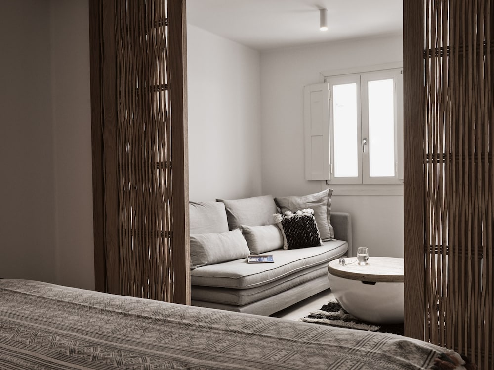 BOHO Suites 18/49