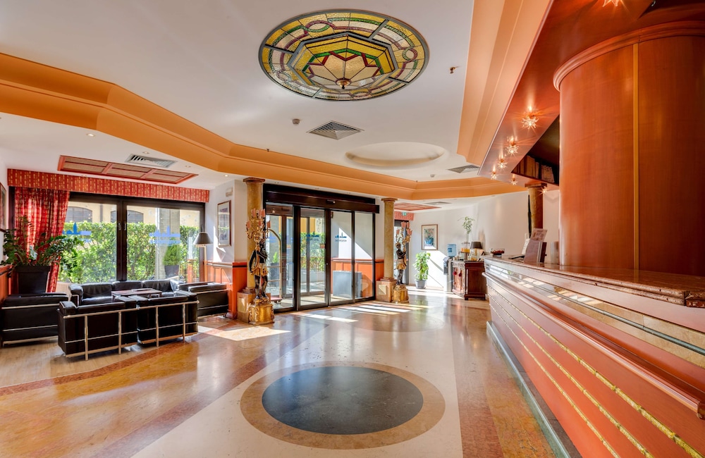 lobby